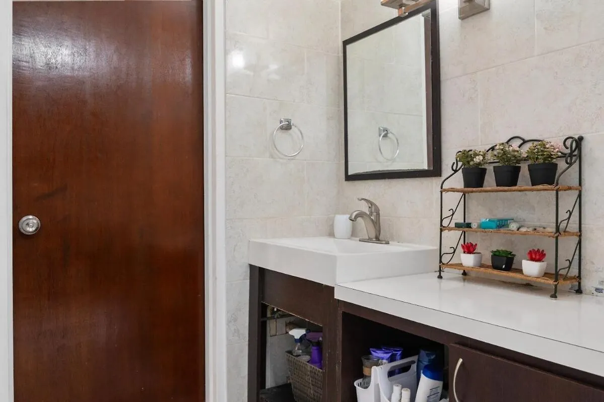 Studio 3 Minutes To The Airport Free Parking Pool San Juan Apartment